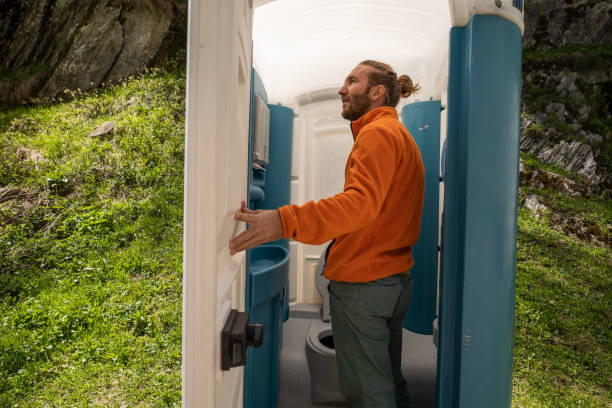 Best High-end porta potty rental  in Parkersburg, IA